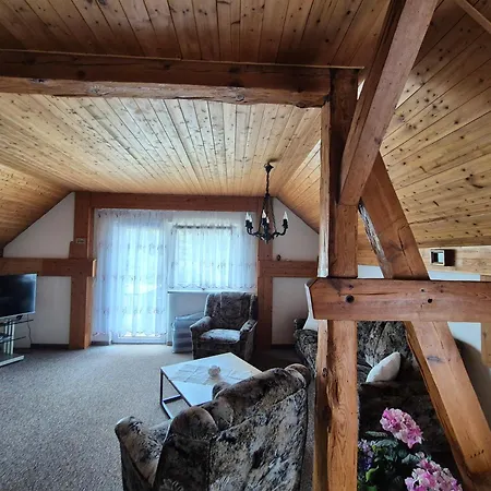 Apartment Am *